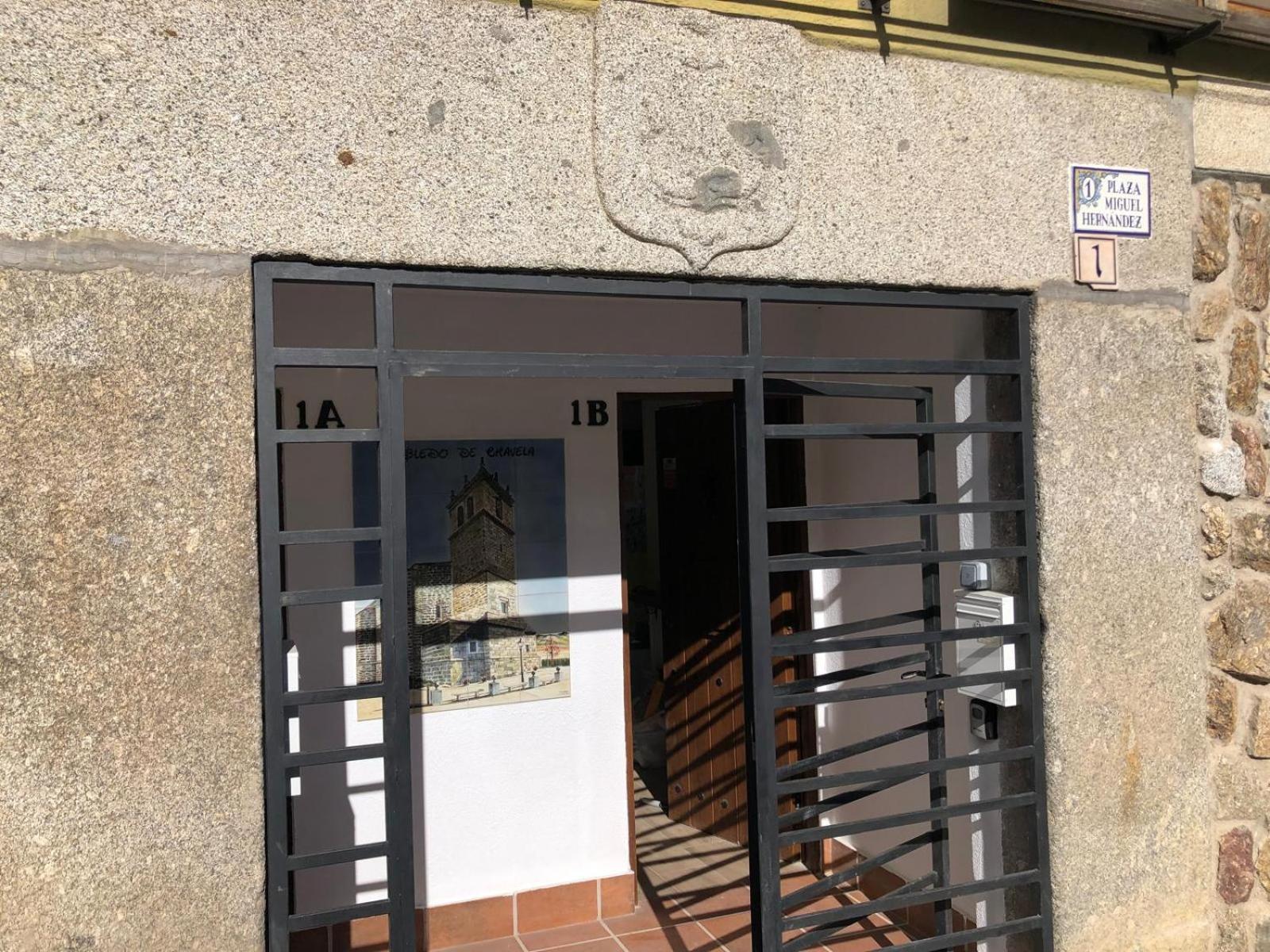 Apartamento Robledo De Chavela Plaza 1A Exterior foto